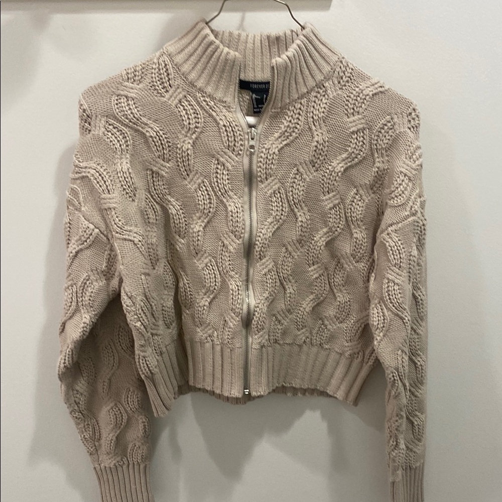 Forever 21. Oatmeal Color. Cable Knit Cardigan. Small.